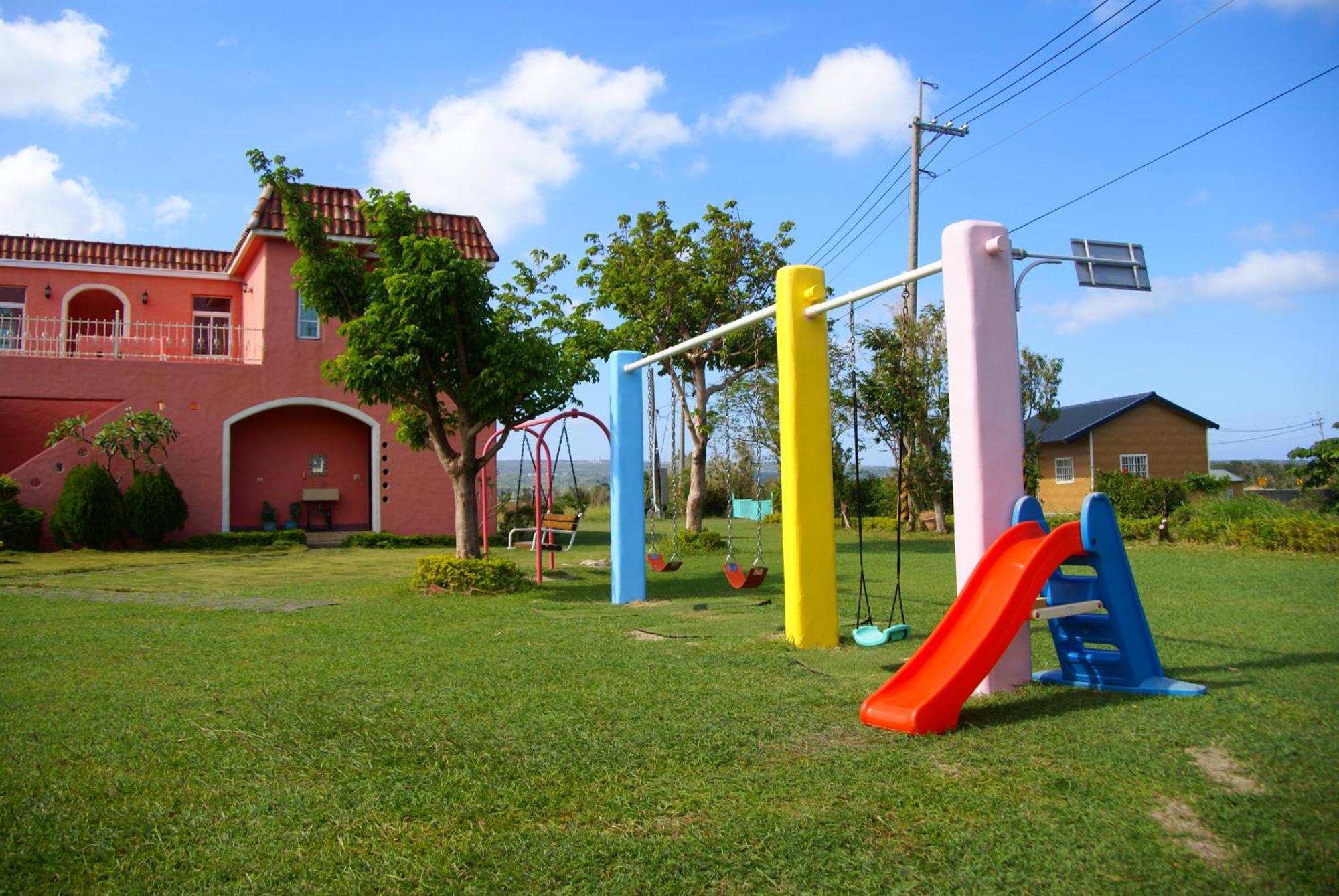 Kenting Avignon Bed & Breakfast Hengchun Exterior photo