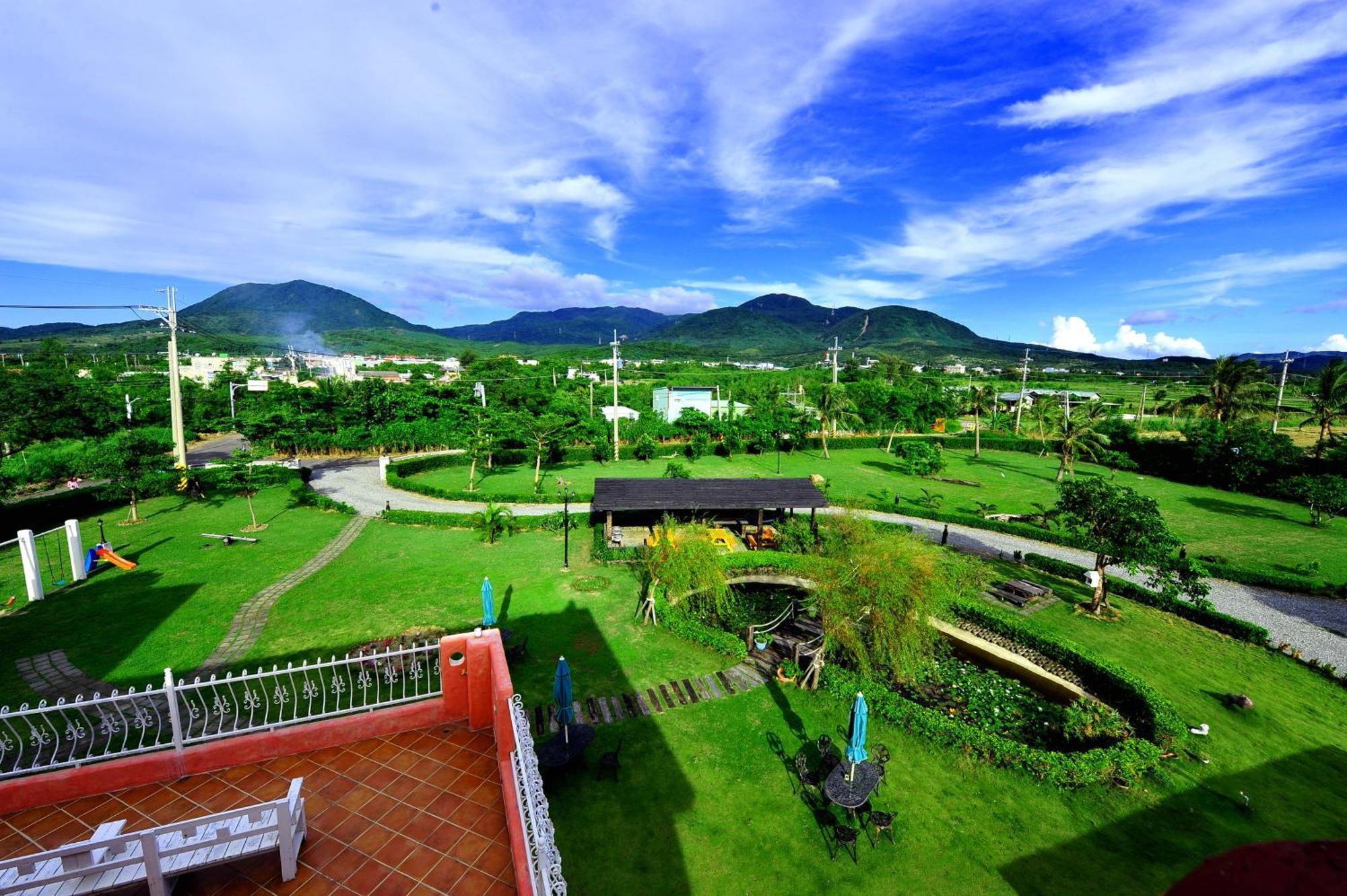 Kenting Avignon Bed & Breakfast Hengchun Exterior photo