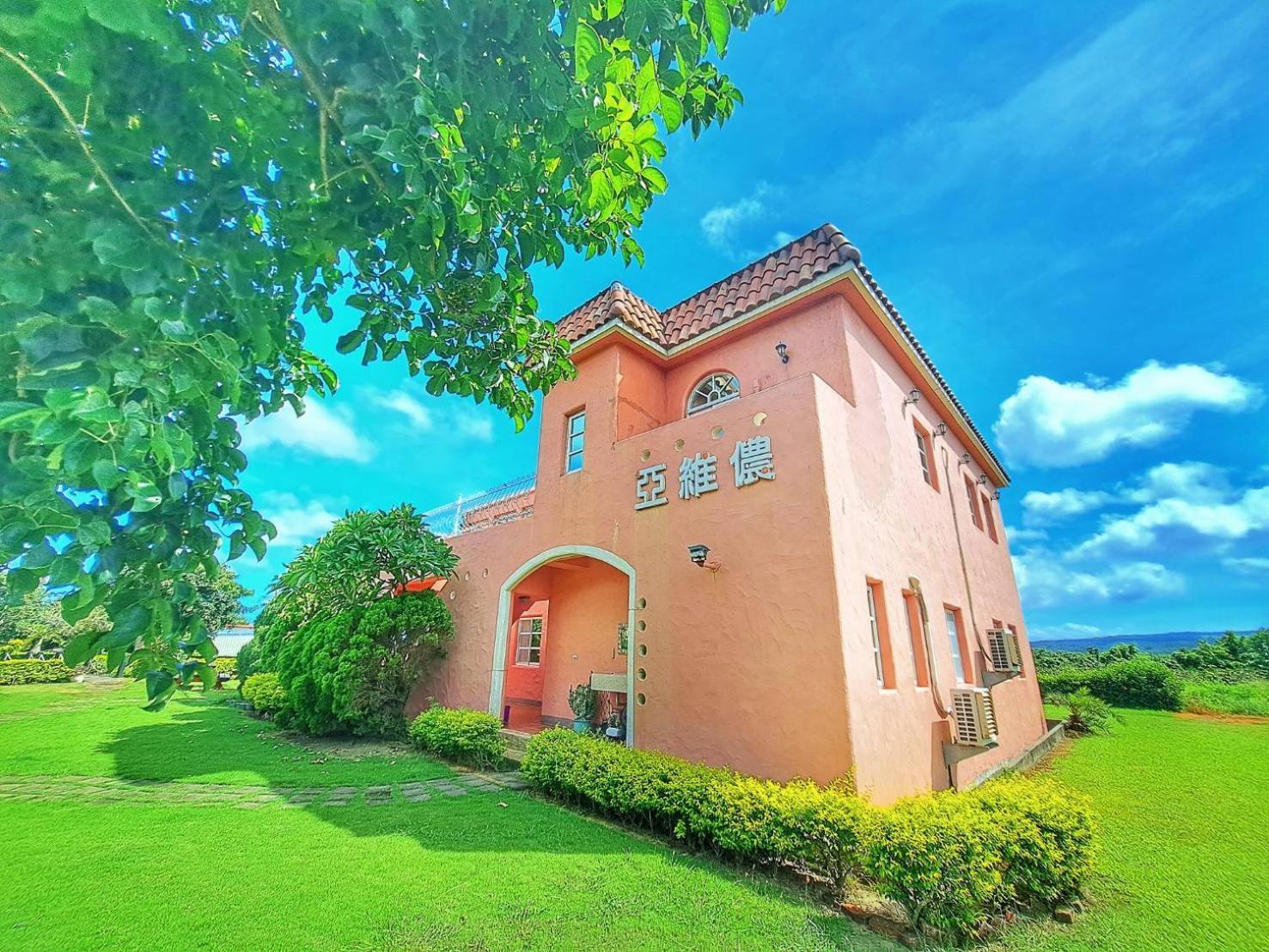 Kenting Avignon Bed & Breakfast Hengchun Exterior photo