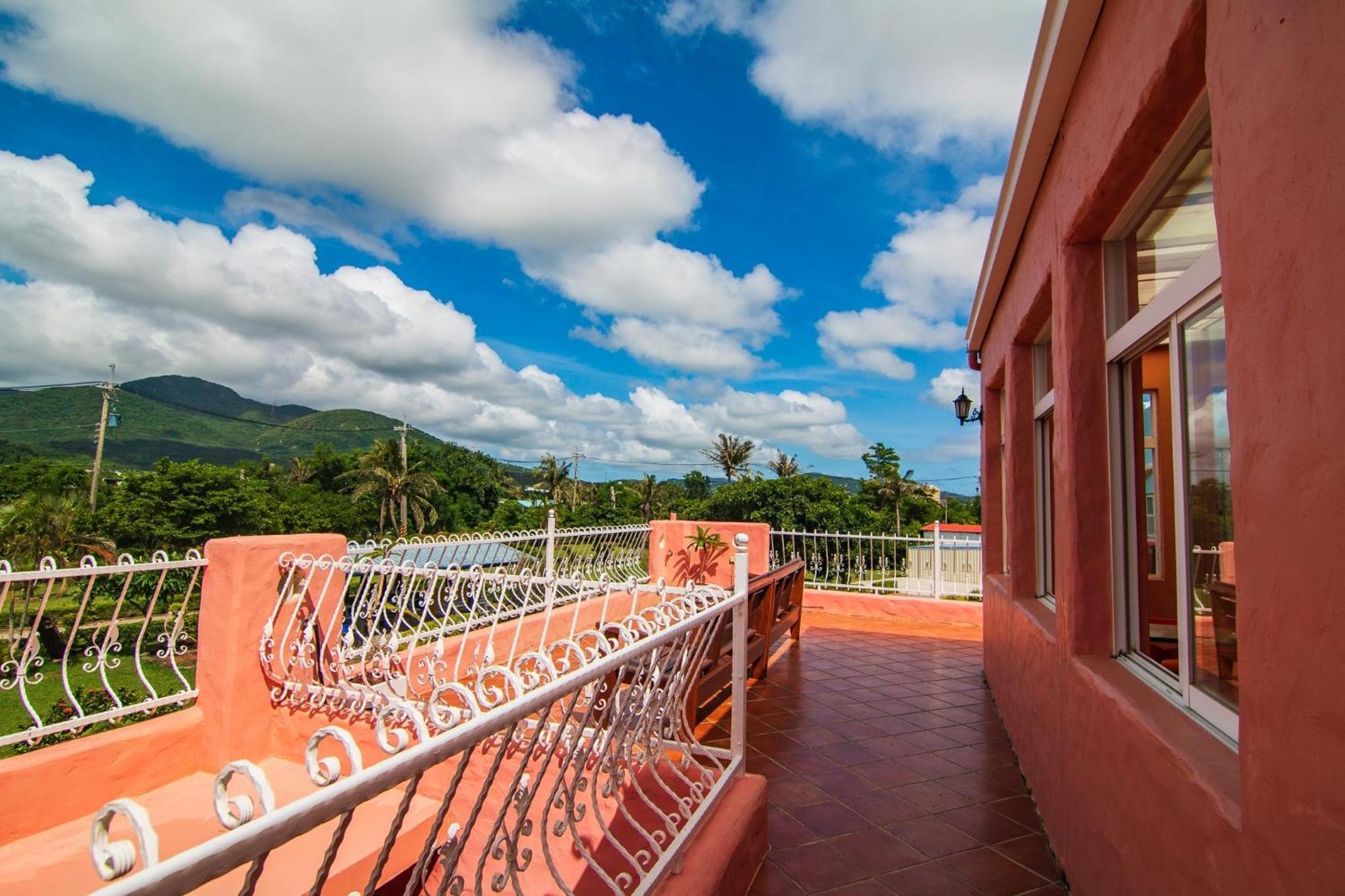 Kenting Avignon Bed & Breakfast Hengchun Exterior photo